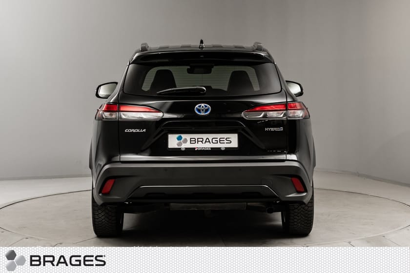 Bilde 3 av Toyota Corolla Cross Hybrid AWD-i 2,0 Executive