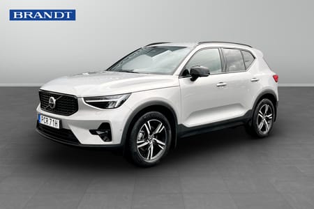 Volvo XC40 B3 FWD Bensin Plus Dark