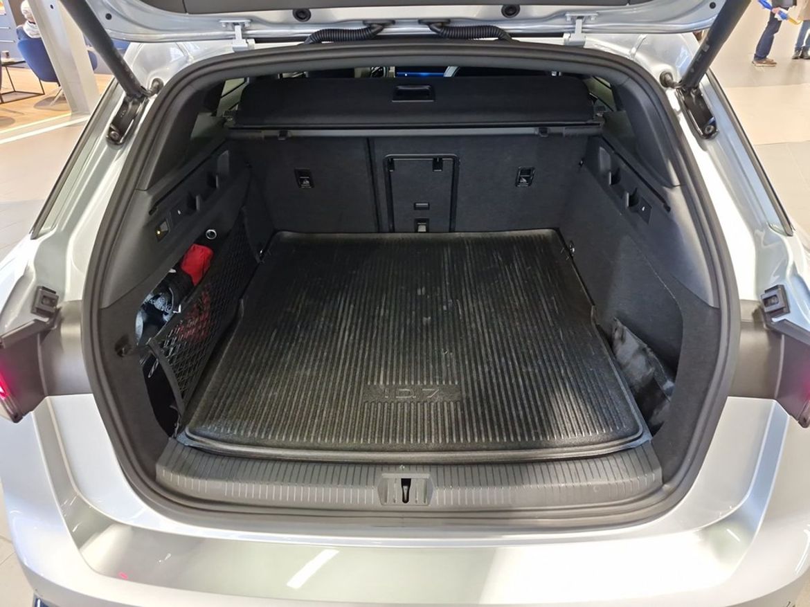 Volkswagen Volkswagen ID.7 Pro S Tourer — bild 12