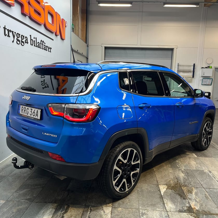 Bild 4 av Jeep Compass 1.4 4WD Navi Backkamera Rattvärme Drag