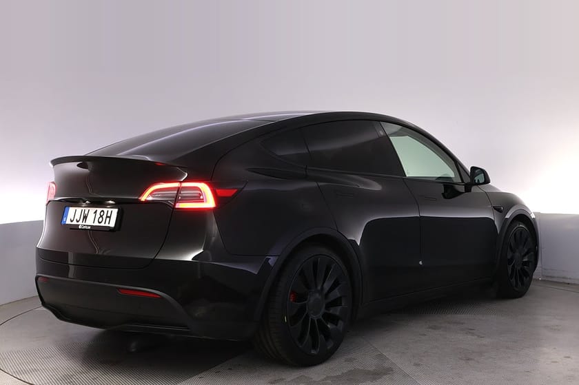 Bild 5 av Tesla Model Y Performance