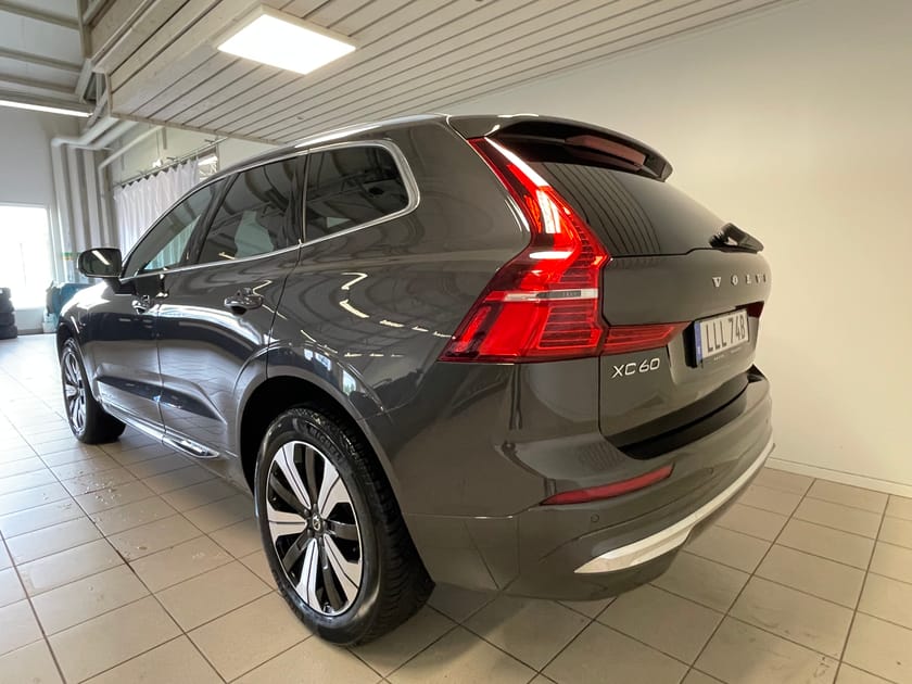 Bild 5 av Volvo XC60 Recharge T6 Core Edition Drag