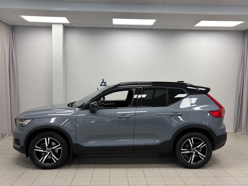 Bild 2 av Volvo XC40 B4 FWD Bensin R-Design