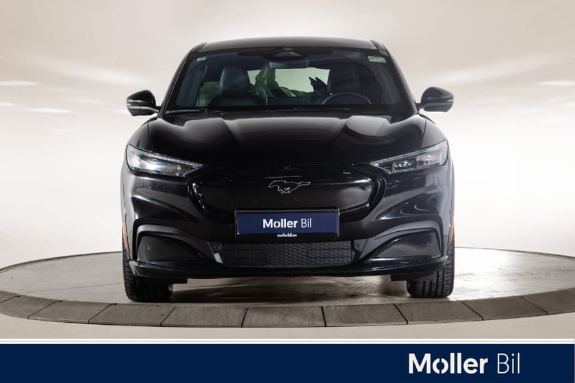 Bilde 3 av Ford Mustang Mach-E Long Range AWD Premium SR
