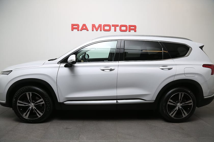 Bild 2 av Hyundai Santa Fe PHEV 265hk 4WD 7-sits Advance l Dragkrok