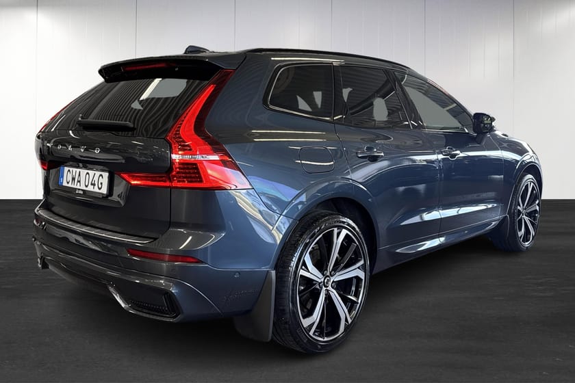 Bild 4 av Volvo XC60 T8 RECHARGE AWD  R-DESIGN | B&W | 360° | HUD | PANO | DRAG