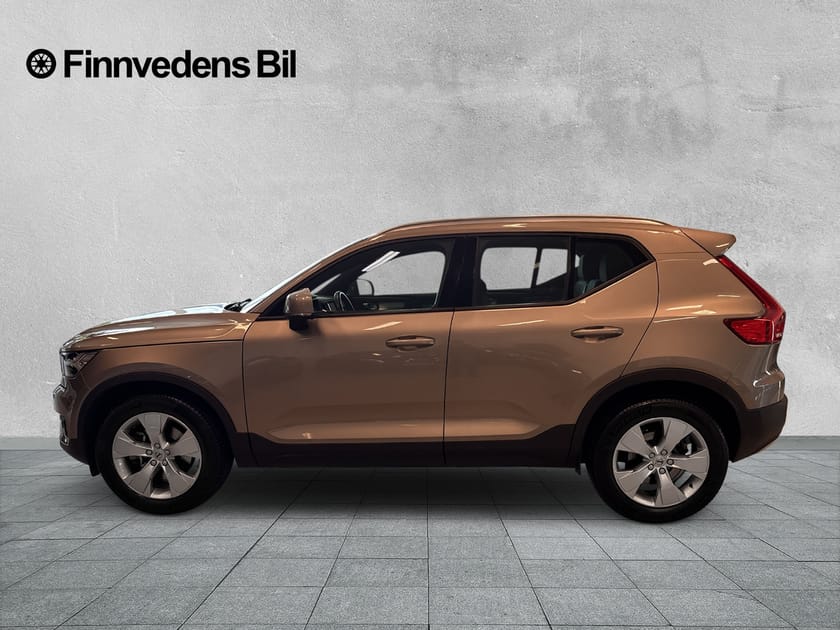 Bild 2 av Volvo XC40 B4 AWD Bensin Mom Adv Navi Pro Edt(V-hjul)