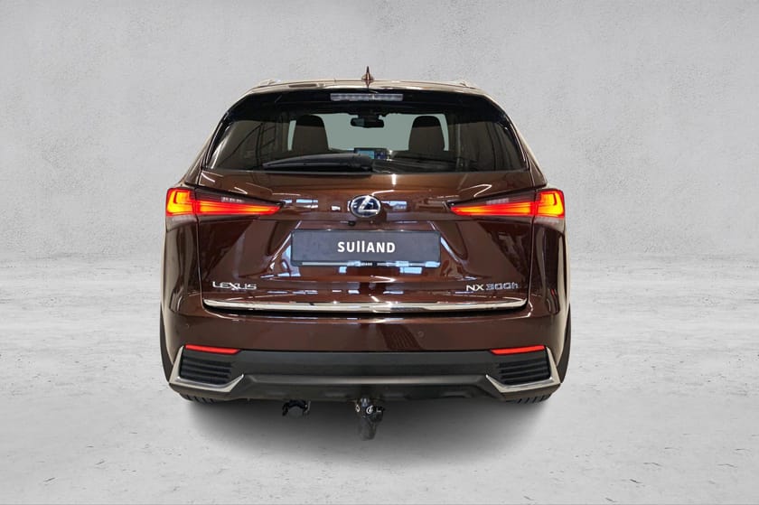 Bilde 4 av Lexus NX 300h AWD 2.5 197HK Luxury I I H.feste I 360Kamera I LavKM!