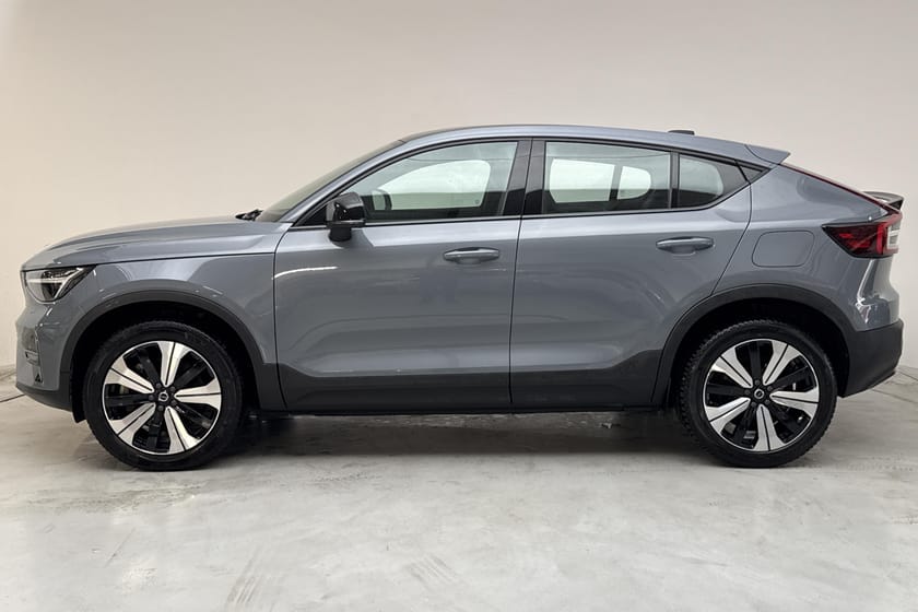 Bild 2 av Volvo C40 Recharge Single Motor (231hk) Core Panorama Backkamera