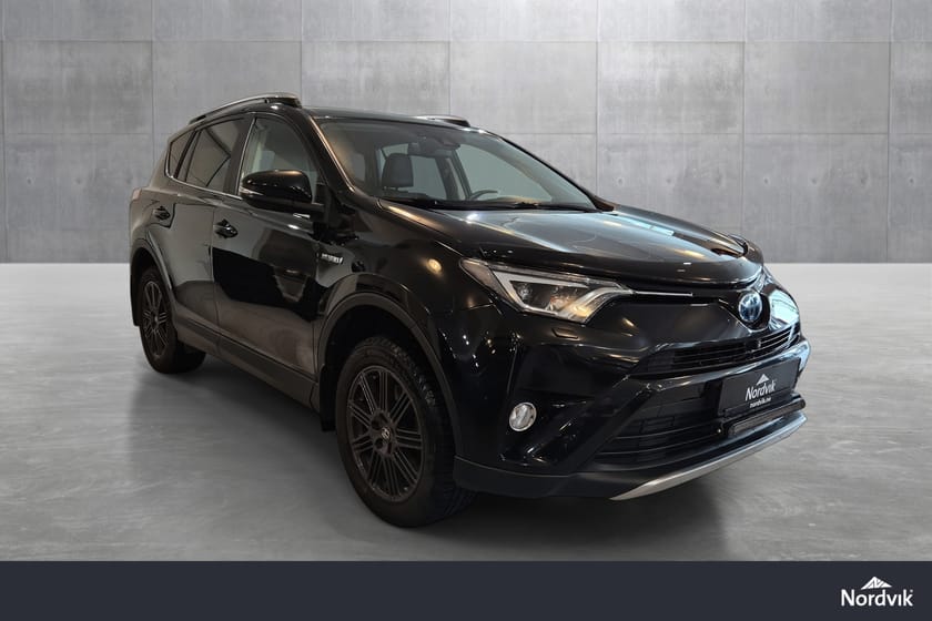 Bilde 3 av Toyota RAV4 Hybrid Executive AWD med LED bjelke