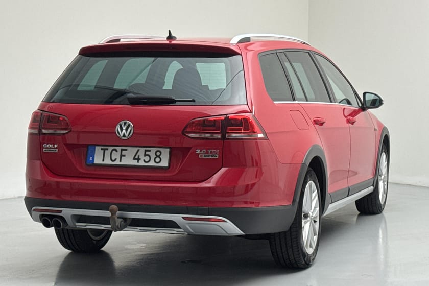 Bild 3 av Volkswagen Golf Alltrack 2.0 TDI 4M 184hk Plus och Dragpaket
