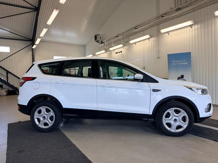 Bild 5 av Ford Kuga 2.0 TDCi AWD Powershift, 150hk Trend Auto, Bluetooth