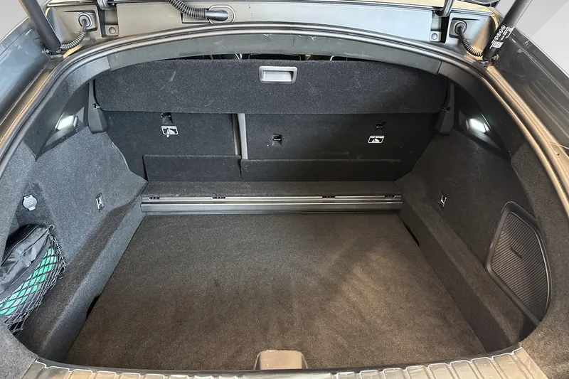 Polestar 4 Long Range Dual motor bilde 8