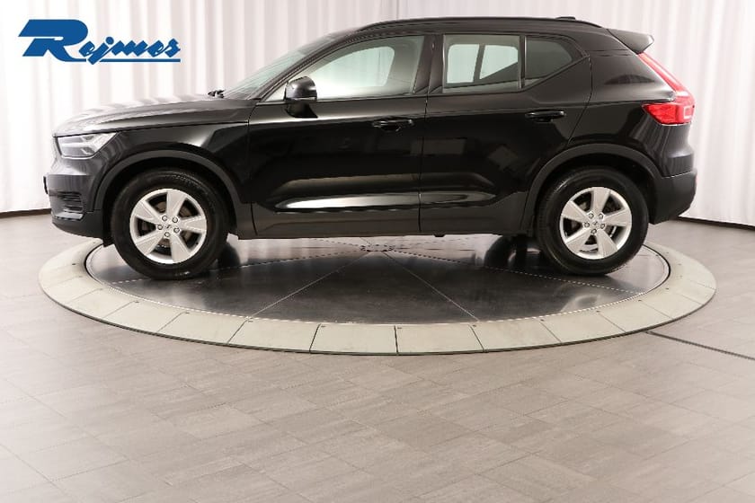 Bild 3 av Volvo XC40 T2 FWD Momentum Core