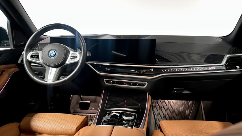 Bild 4 av BMW X5 xDrive50e M Sport Pro / Pano / Komfortstol / H&K