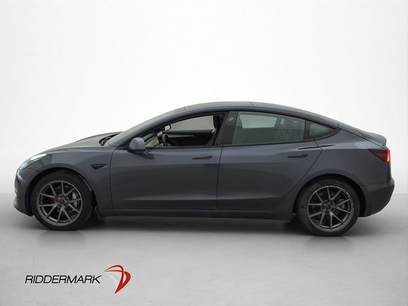 Bild 5 av Tesla Model 3 Long Range AWD Pano Skinn B-Kamera AP Navi