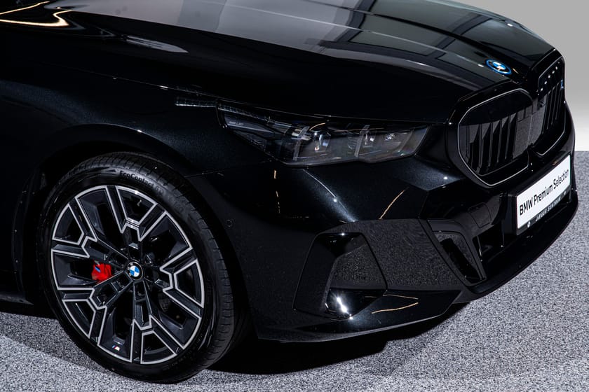 Bilde 4 av BMW i5 xDrive40 Touring Fullycharged/Komf.seter/M-SportPRO/B&W