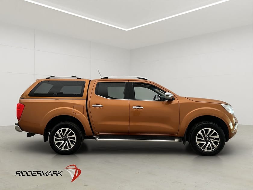 Bild 2 av Nissan Navara Dubbelhytt Tekna 2.3dCi 4WD Värmare Drag Kamera Kåpa Moms