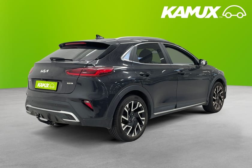 Bild 4 av Kia XCeed Plug-in Hybrid Advance Plus 141hk Drag Kamera Cockpit Navi Carplay