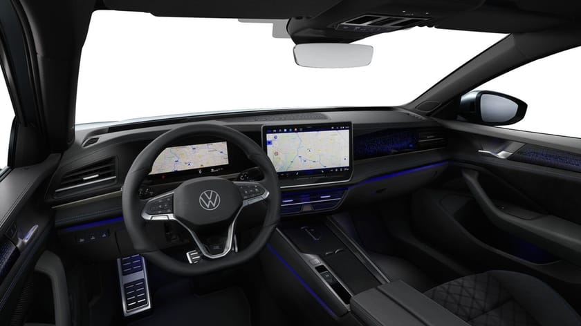 Bild 3 av Volkswagen Passat Variant eHybrid 272 DSG6 R-LINE