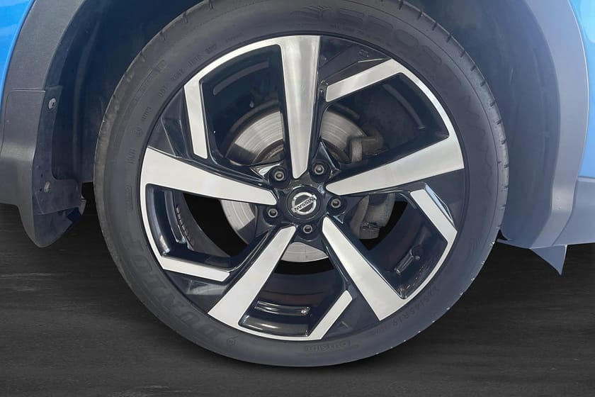 Bild 5 av Nissan Qashqai 1.2 DIG-T XTRONIC-CVT Drag V-hjul Pano BOSE
