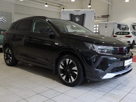 Opel Grandland Hybrid
