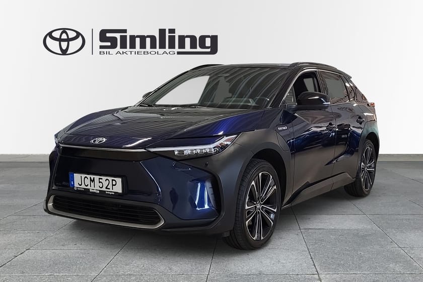 Bild 1 av Toyota bZ4X 71.4 kWh AWD Executive / 20" Fälgar / Panorama / Drag / Vinterhjul