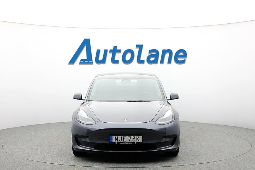 Bild 3 av Tesla Model 3 Standard Range