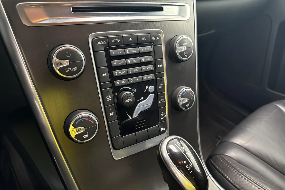 picture of a car