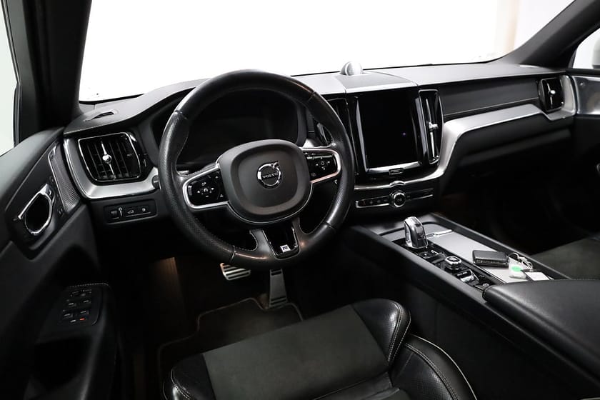 Bild 5 av Volvo XC60 T8 Twin Engine AWD R-Design| BoW | HuD | Teknikpkt. Pro