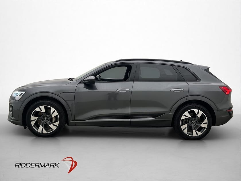Bild 5 av Audi Q8 55 e-tron quattro q8-e-tron Q S line Pano Cockpit B&O Sv-Optik MOMS