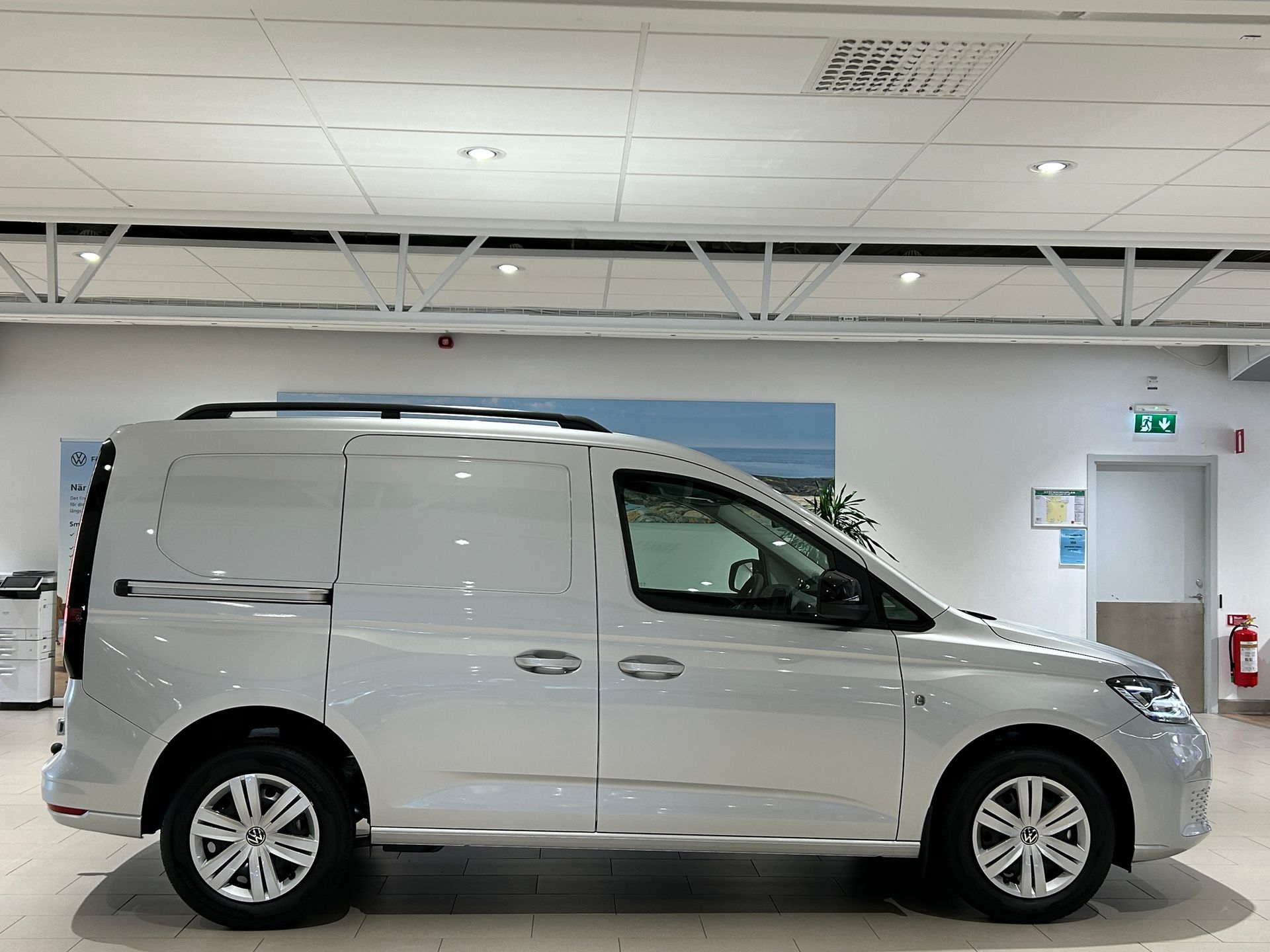 Volkswagen Caddy Cargo 2.0 TDI DPF SCR 2025, photo 4/33