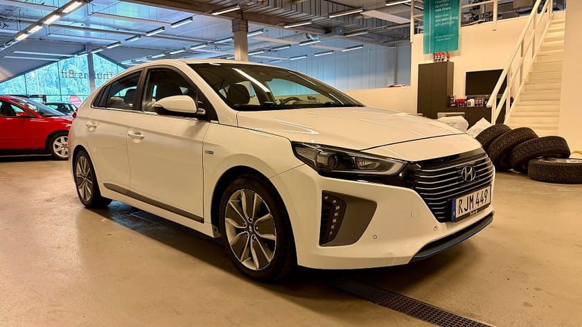 Bild 2 av Hyundai Ioniq Hybrid 1,6 Premium Plus Automat / Nav / Keyless Go /