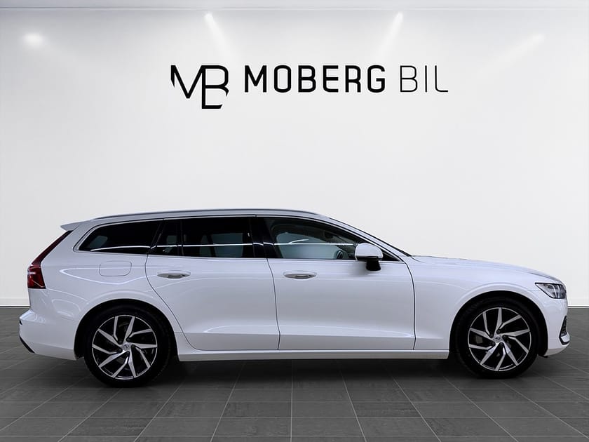 Bild 4 av Volvo V60 T8 Twin Engine 392hk Inscription Pano Läder Navi B-Kamera