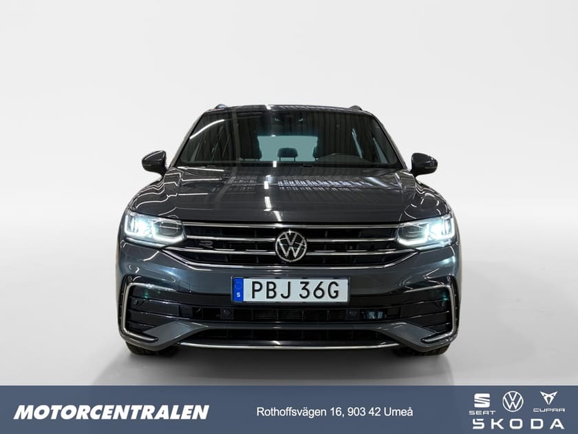 Bild 5 av Volkswagen Tiguan R-LINE TDI 200 4M Drag/Värmare/easy open/Vinterhju