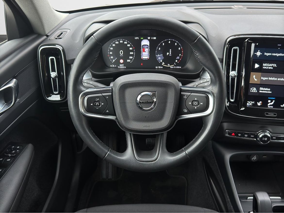 Volvo XC40, bild 12 av 20