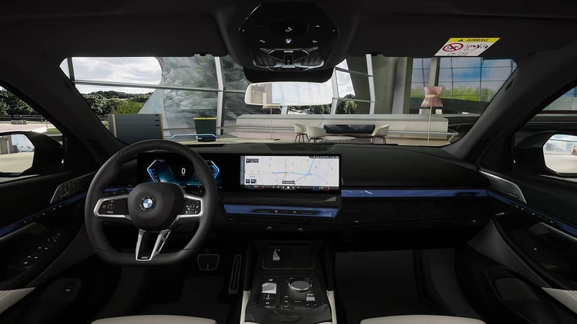 Bild 4 av BMW 550e xDrive Sedan M Sport Pro Pano B&W D/A Pro Drag