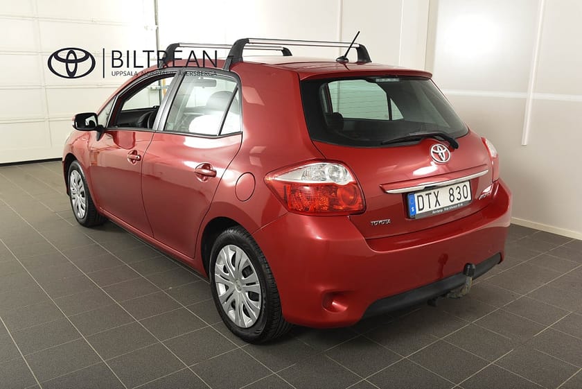 Bild 2 av Toyota Auris 5-dörrar 1.6 Plus Pkt Farthållare /Vhjul/Drag