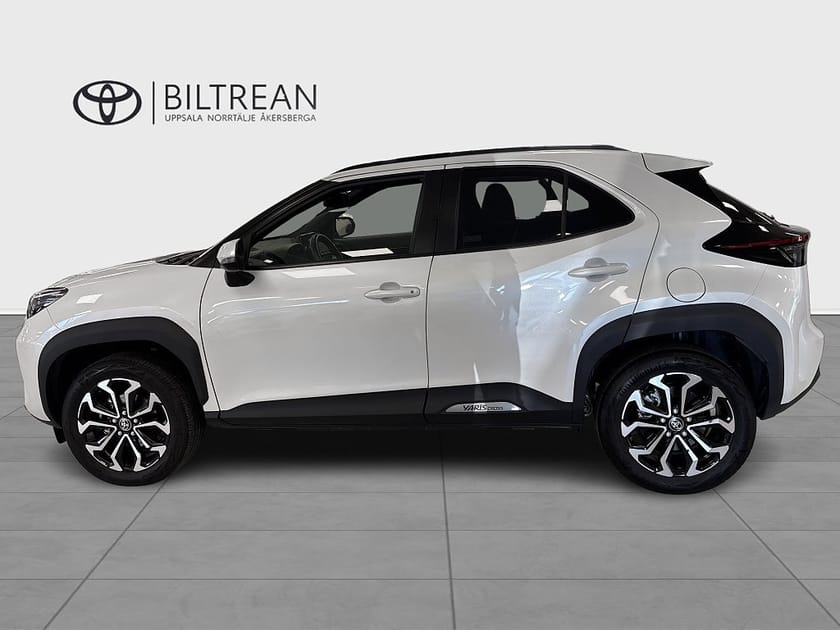 Bild 4 av Toyota Yaris Cross Hybrid 115 Active Plus Säkerhetspaket Vinterhjul