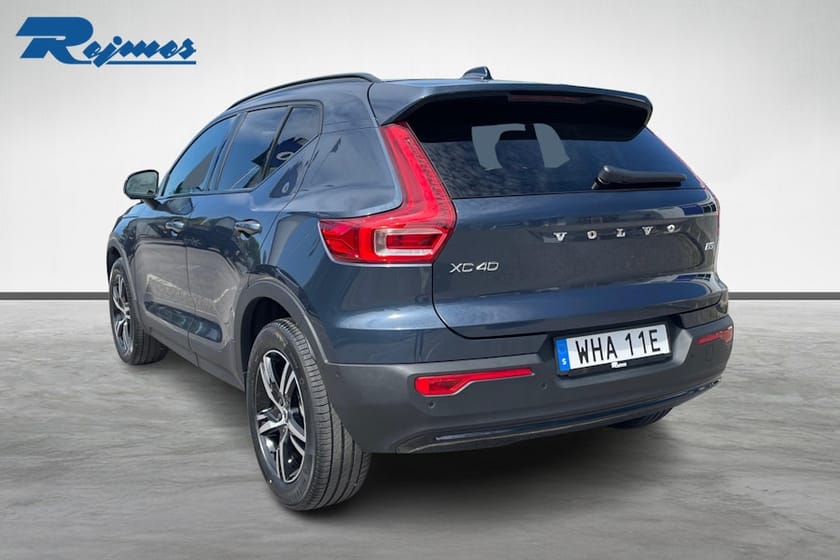 Bild 3 av Volvo XC40 B3 FWD Bensin Plus Dark