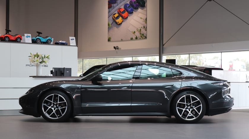 Bild 4 av Porsche Taycan