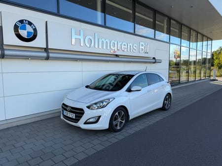 Hyundai i30 30 1.6 GDi 135hk Go Plus Navi Backkamera Drag