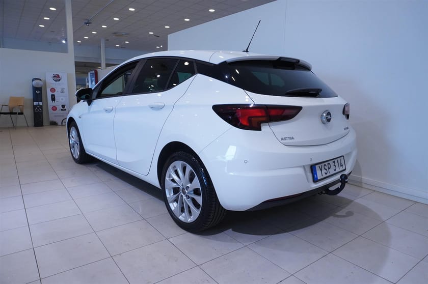 Bild 5 av Opel Astra 1.0T Manuell, 105hk, Dragkrok, LED Ramp, Rattvärme