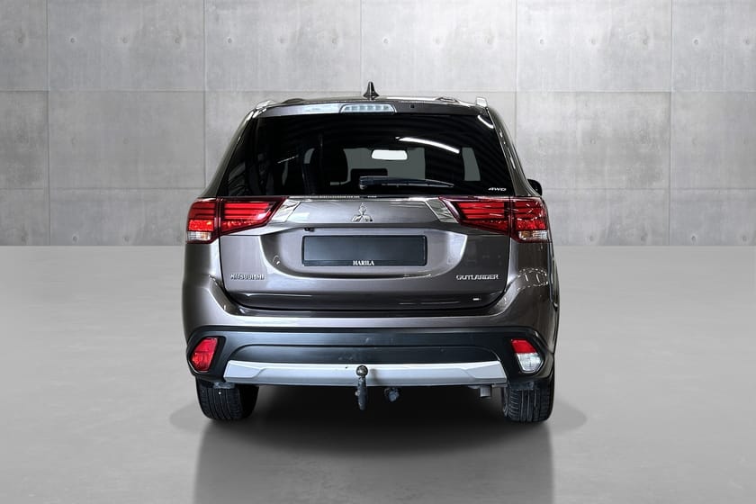 Bilde 4 av Mitsubishi Outlander 2.2 Di-D 4WD