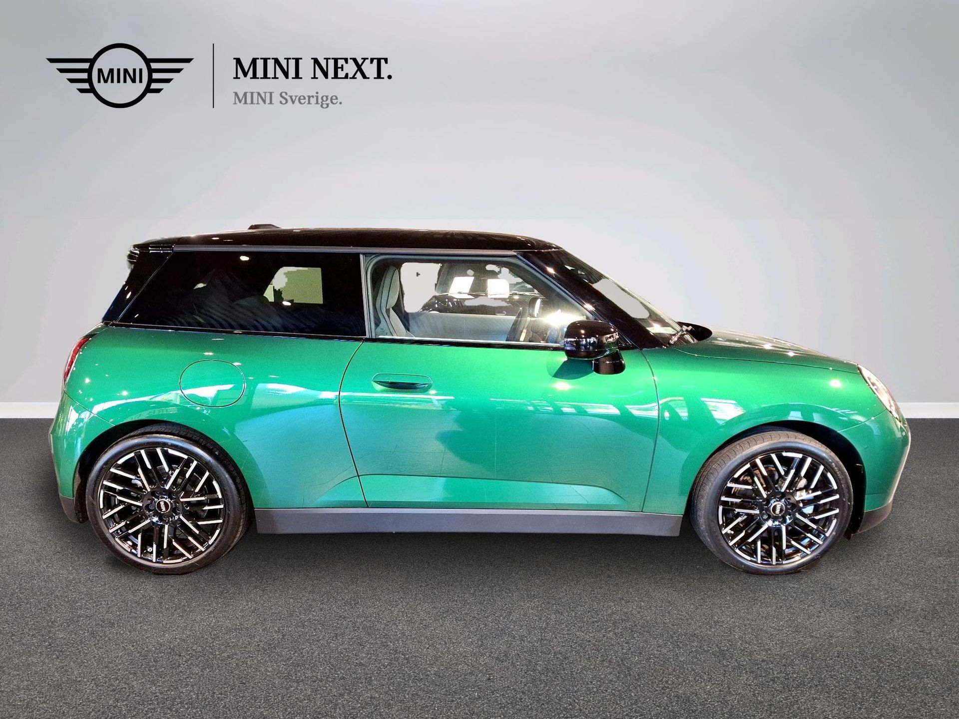 MINI Cooper SE Favoured Trim, Paket M 2026, bild 3/10