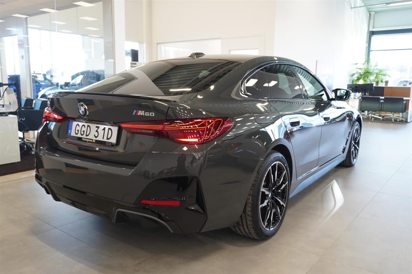 Bild 5 av BMW i4 M60 xDrive Gran Coupé M Sport Fully Charged Ed Drag DA Pro H K