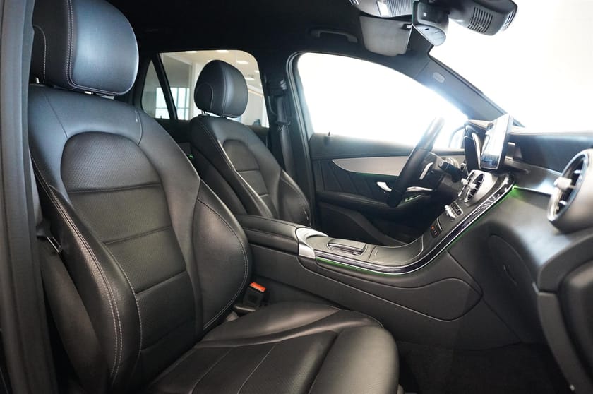 Bild 5 av Mercedes-Benz GLC 300 de 4MATIC AMG Line Automat Navi Burmester Leasebar