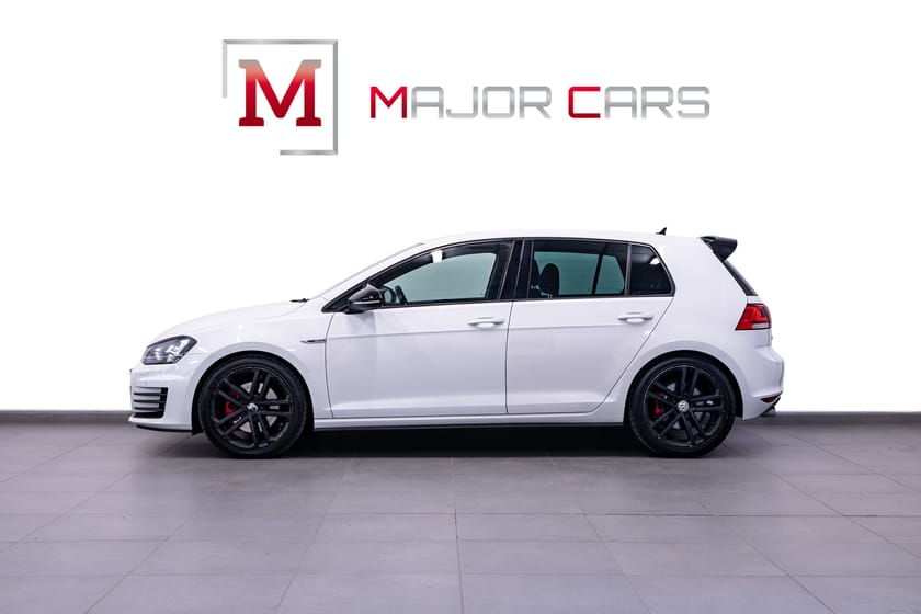 Bild 3 av Volkswagen Golf  GTD 2.0 TDI PDC Värmare Adaptiv 184HK