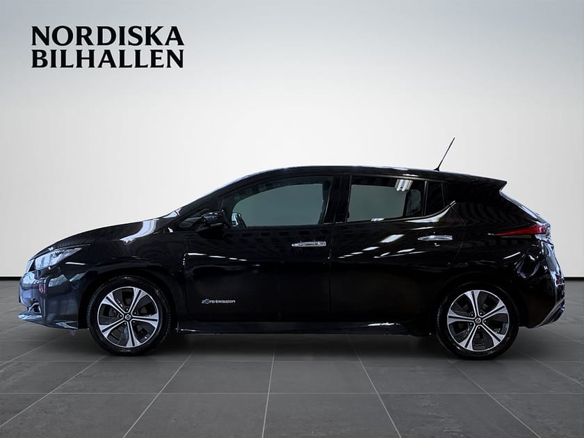 Bild 4 av Nissan Leaf Backkamera GPS Bluetooth