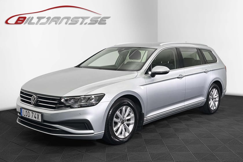 Bild 1 av Volkswagen Passat Sportscombi Drag Värmare Bkamera Nyservad